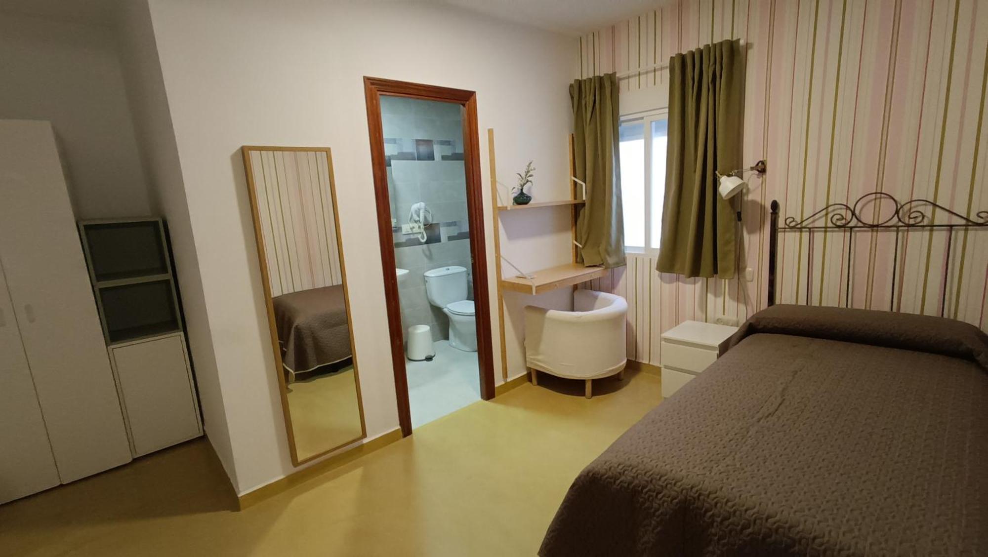 Hotel Rural Martin Banos De Montemayor Extérieur photo