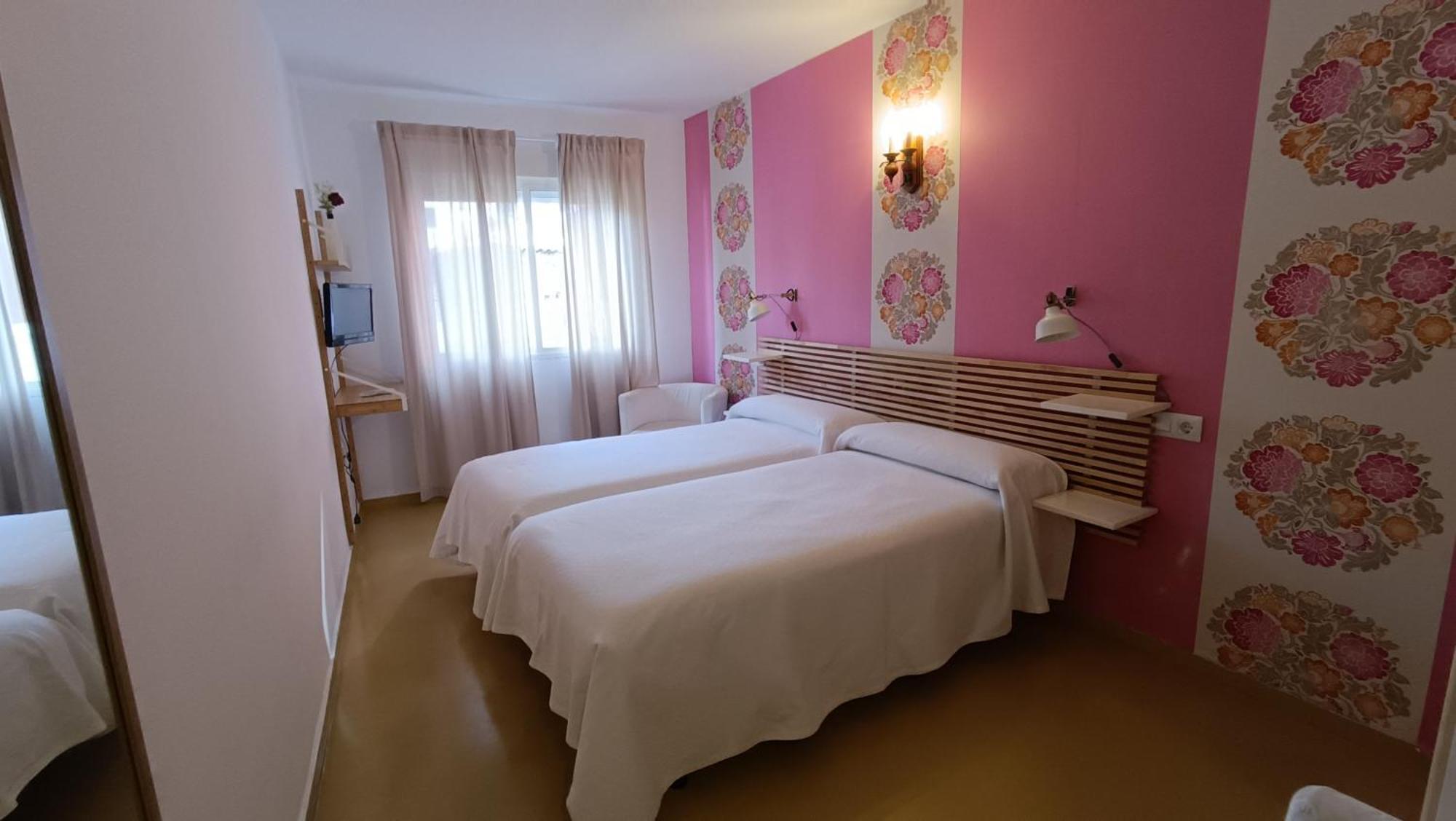 Hotel Rural Martin Banos De Montemayor Extérieur photo
